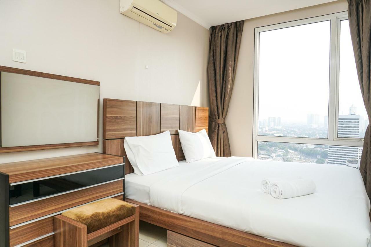 Pangsapuri 92 m² dengan 3 bilik tidur dan 2 bilik mandi peribadi di Senayan Jakarta Luaran gambar